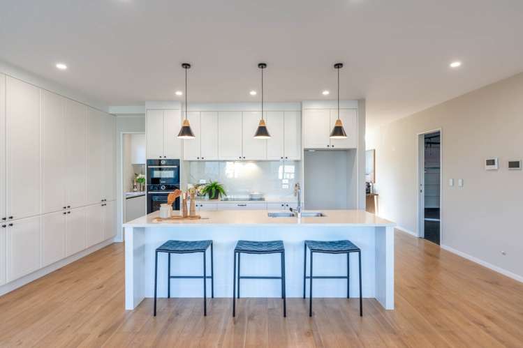 20 Headsail Drive Long Bay_8