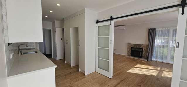 5 McPhail Street Birkdale_3