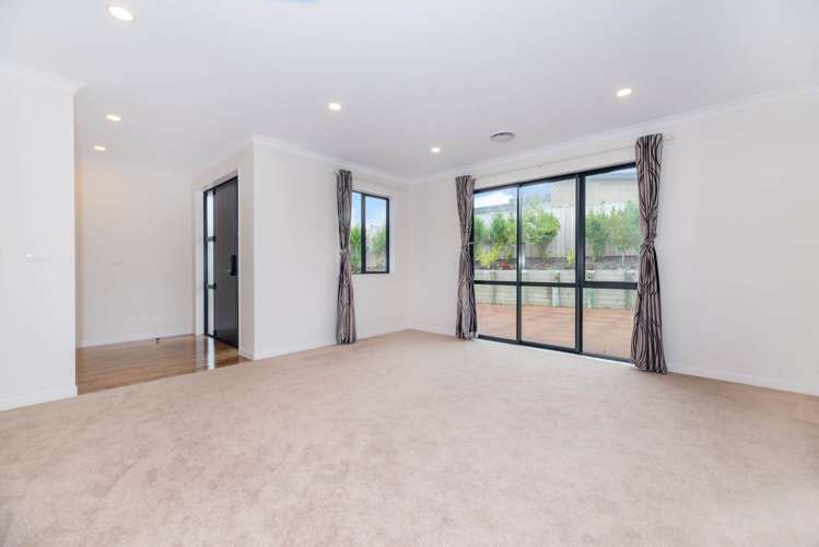 116 Pohutukawa Parade Riverhead_12