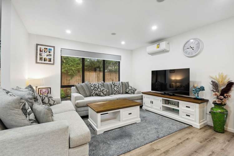 43f Beach Road Pahurehure_7