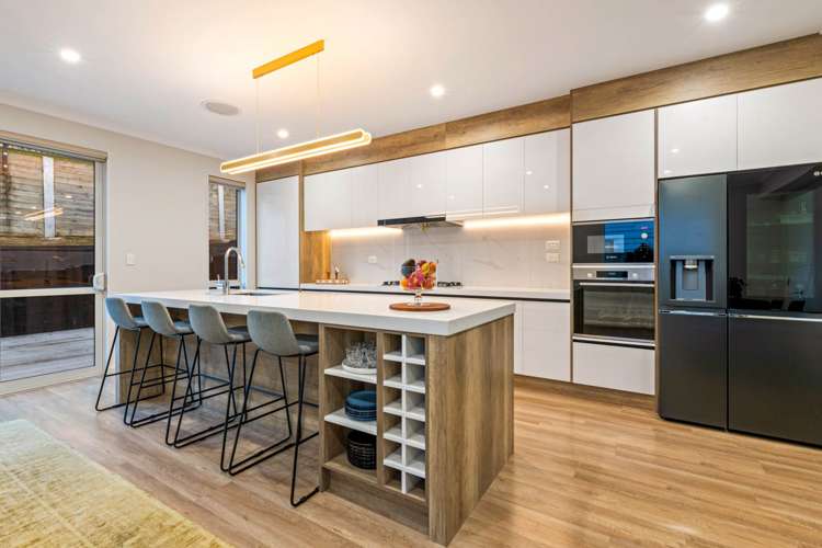 114 McQuoids Road Flat Bush_3