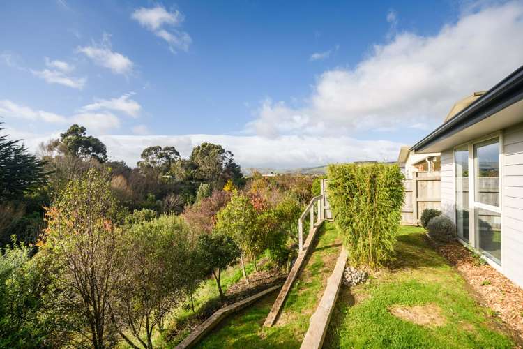 8 Silkwood Place Fitzherbert_18