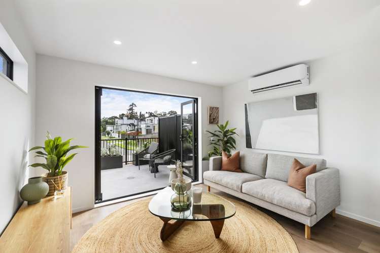 11/10 Ngaroma House Drive Hobsonville_1