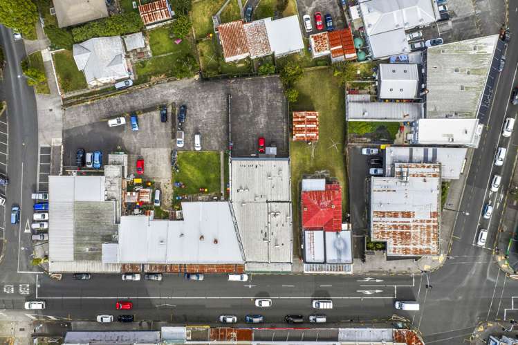 1883 Great North Road Avondale_7