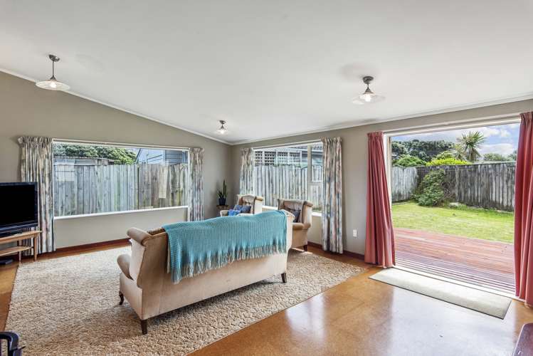 1 Frances Street Waikanae Beach_7