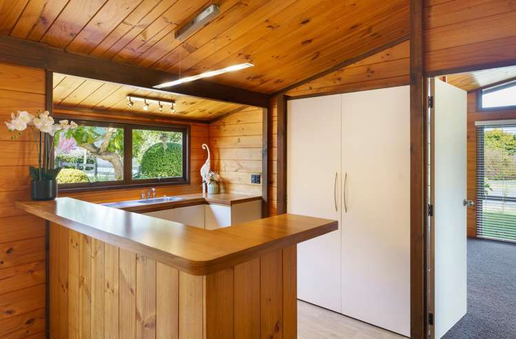 21 Awanui Drive Waikanae_7