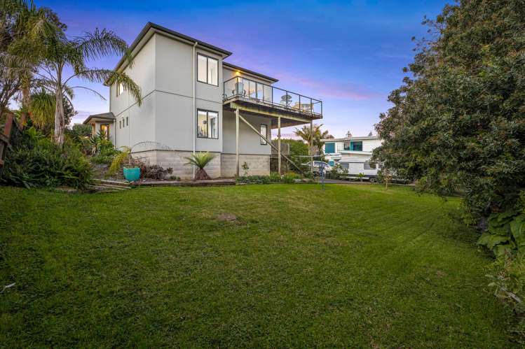 6 Double Bay Place Army Bay_26