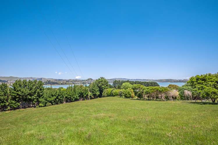 377 Grays Road Pauatahanui_49