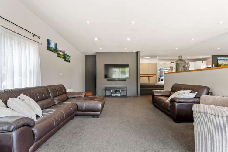 1257 Whangaparaoa Road Gulf Harbour_5