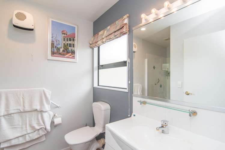 16 Alpine Close Marchwiel_13