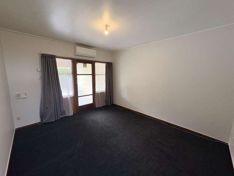 2/303 Lyndon Road West Hastings Central_1