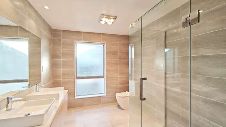 12 Fernhill Way Oteha_13
