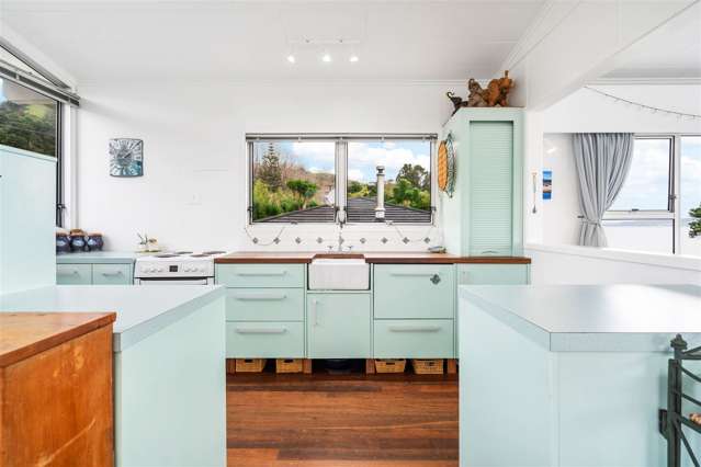 6 Waikaraka Beach Road Tamaterau_4