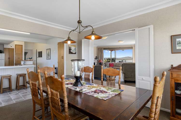 38 Woods Avenue Matua_8