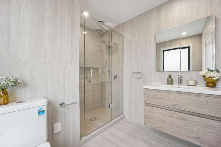 57A McLeod Road Te Atatu South_15