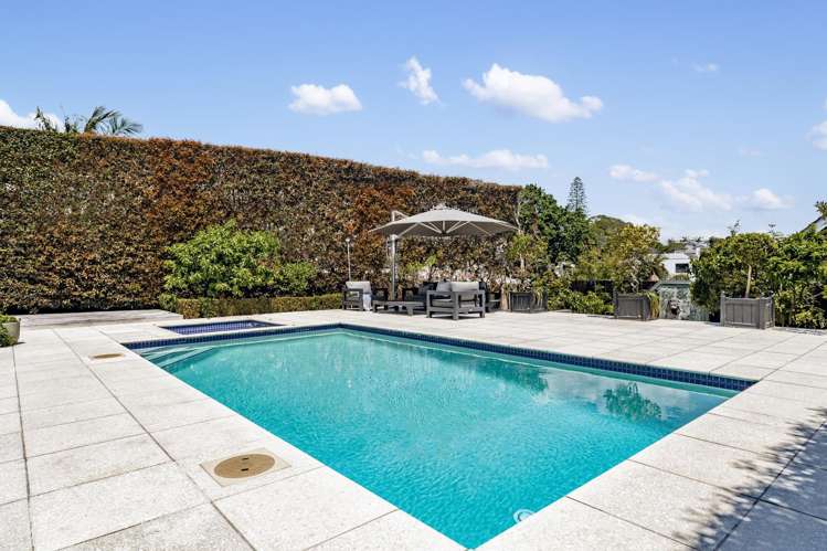 52 Bassett Road Remuera_10