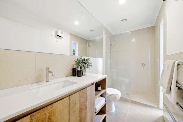 1 Red Oak Place Schnapper Rock_20