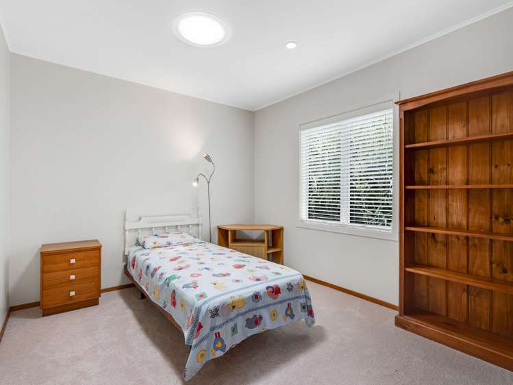 9 Opanuku Road Henderson Valley_12