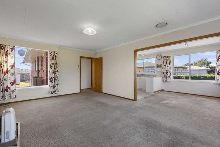 Tarata Road Inglewood_8