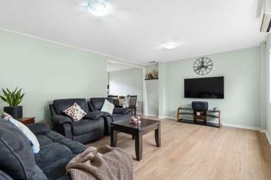 2/17 Lancelot Place_3