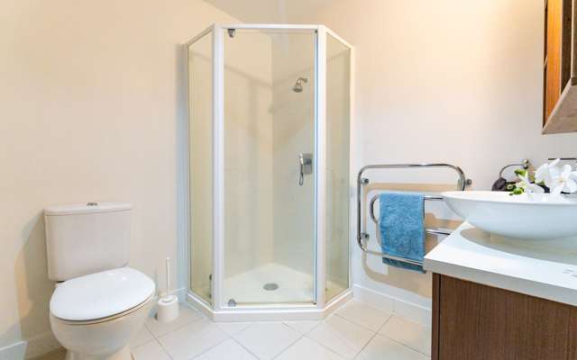 513/85 Beach Road Auckland Central_4