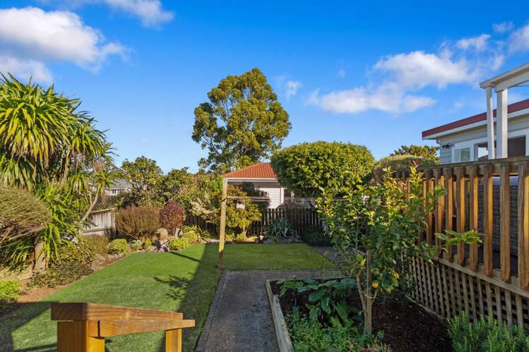 24 Ferryhill Road Epsom_20