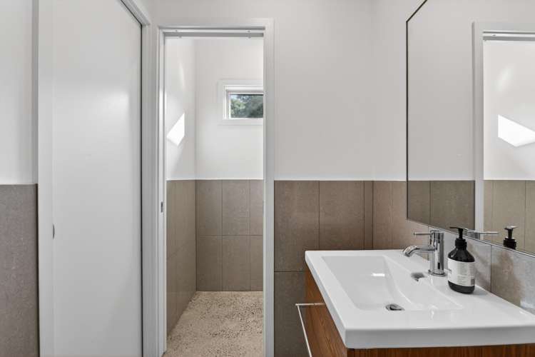 156 Kaimata Road Bay View_19