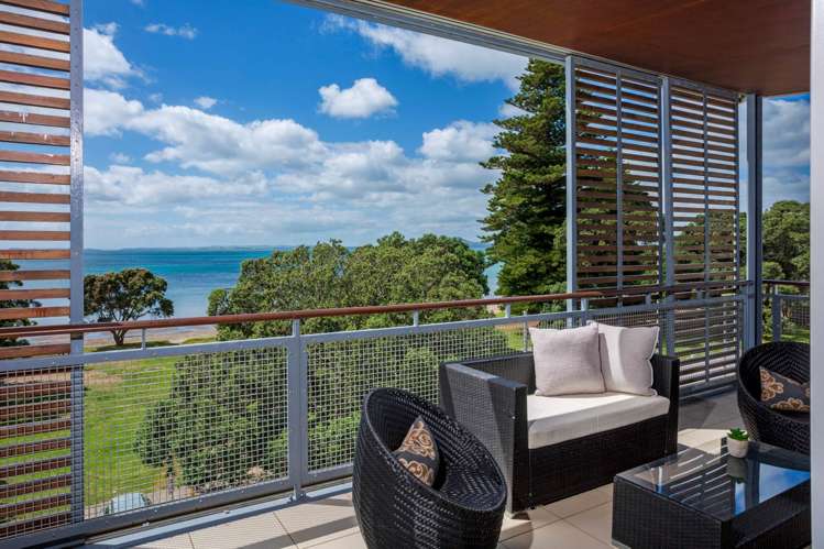 23/6 Beach Front Lane Browns Bay_4