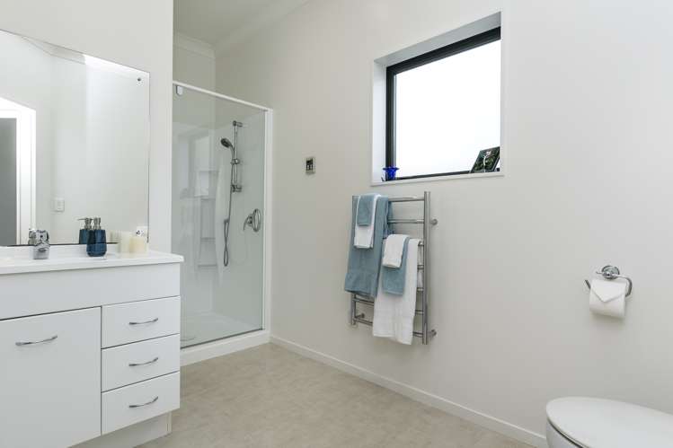 7 Moston Grove Churton Park_14