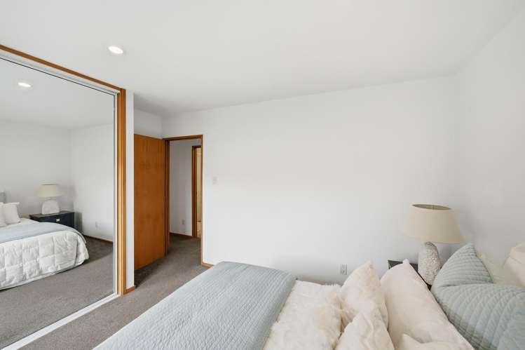 2/4 Broadbent Street Riccarton_11