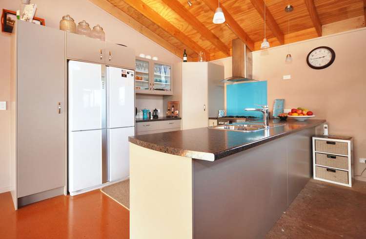 352 Heatley Road Whakapirau_9