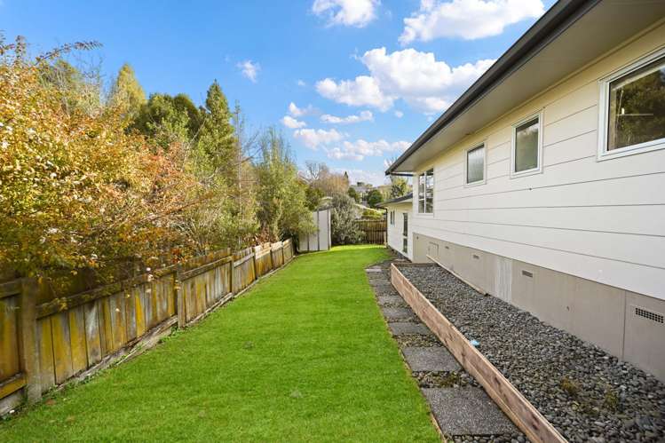33 Exeter Street Glenview_17