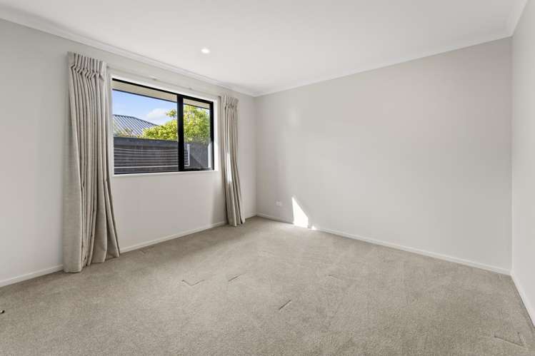 7 Camberley Road Richmond_21