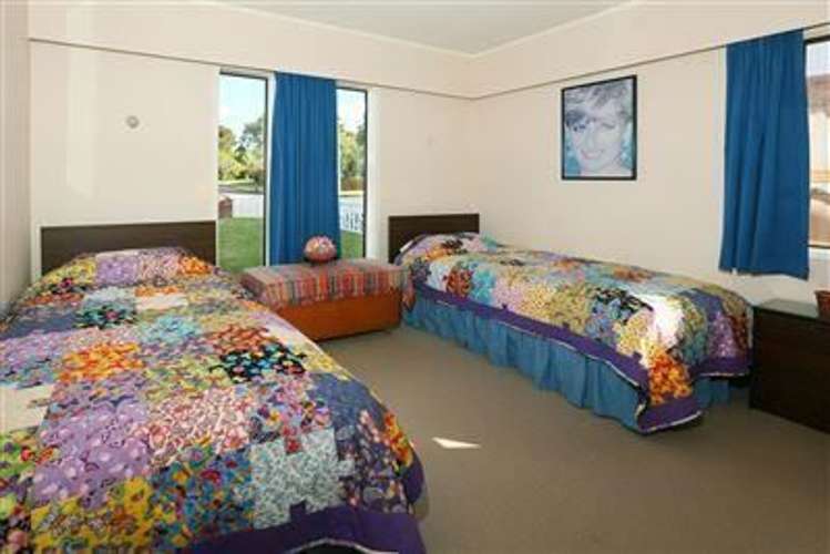 12 Rhinevale Close Henderson_8