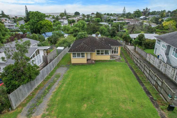 24 Gill Avenue Te Atatu Peninsula_13