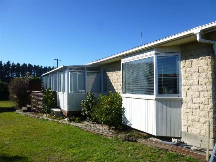 17 Queen Street Pareora_18