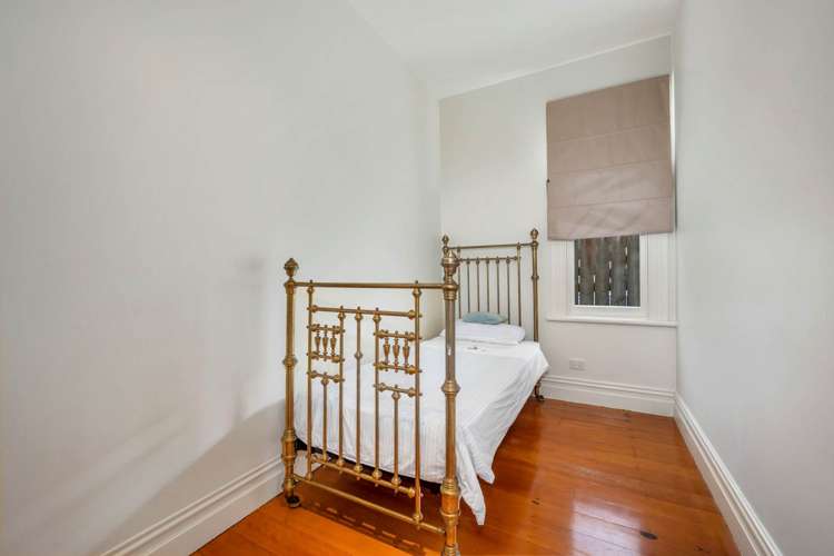 5 Shoal Bay Road Devonport_20