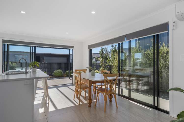 25 Rehua Way_4