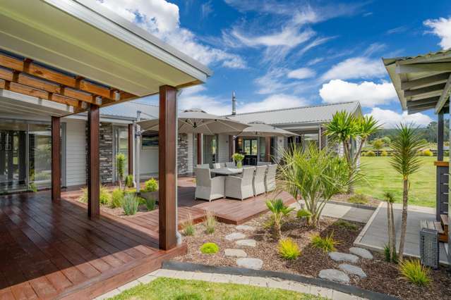 Te Kowhai Ridge Lifestyle Retreat