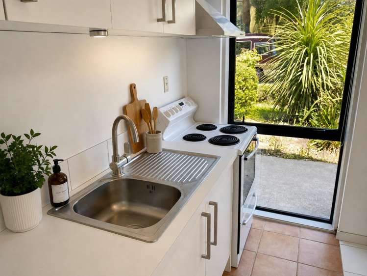 1/40 Tonbridge Street 10190_1