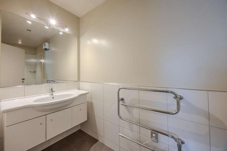 1/56 Warren Street Wanaka_12