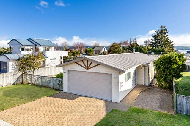 66 Stanley Street Wharewaka_1