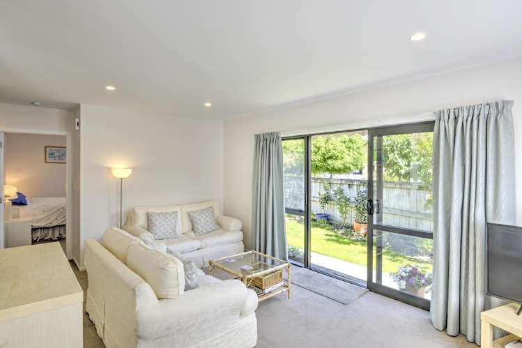 4 Ashmore Park Carterton_7