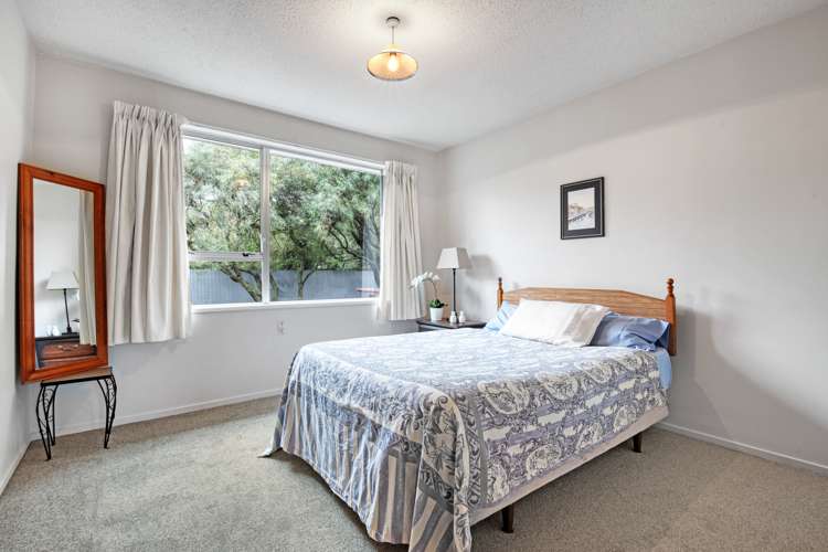 13 Main North Road Woodend_11