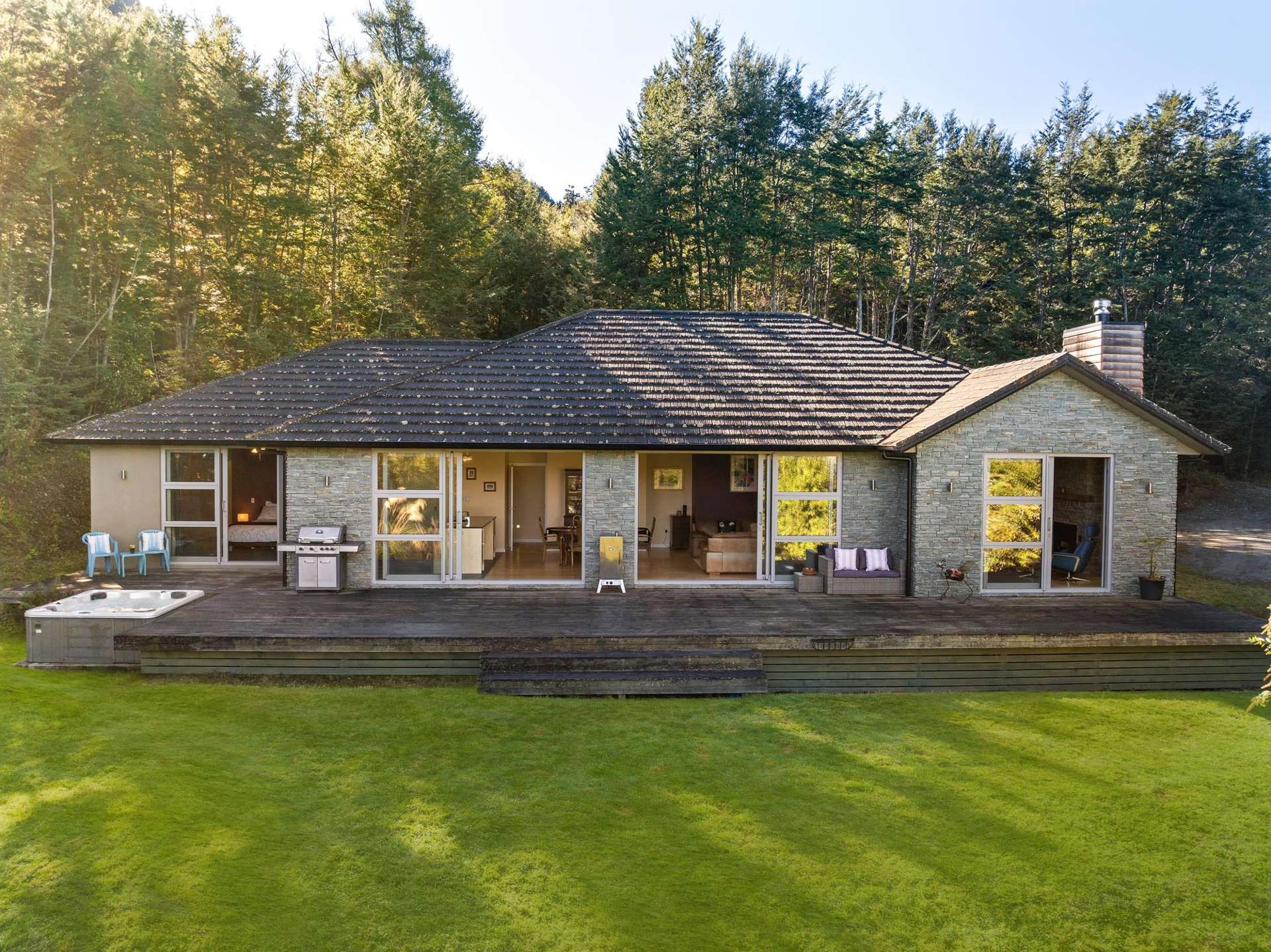 7 Tall Tree Lane Mount Creighton Queenstown Houses for Sale One Roof