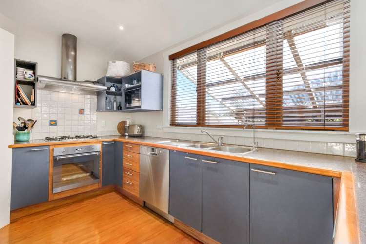 15 Peet Avenue Royal Oak_7