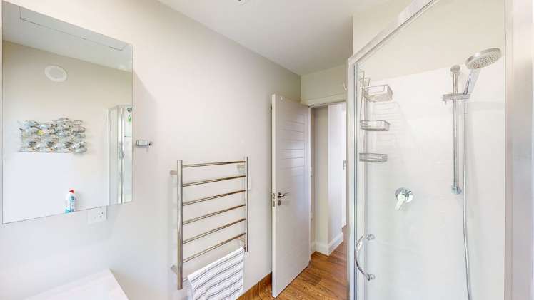 2/48 Oriental Parade Oriental Bay_10