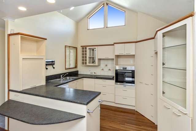 2/39A Yardley Street Avonhead_1