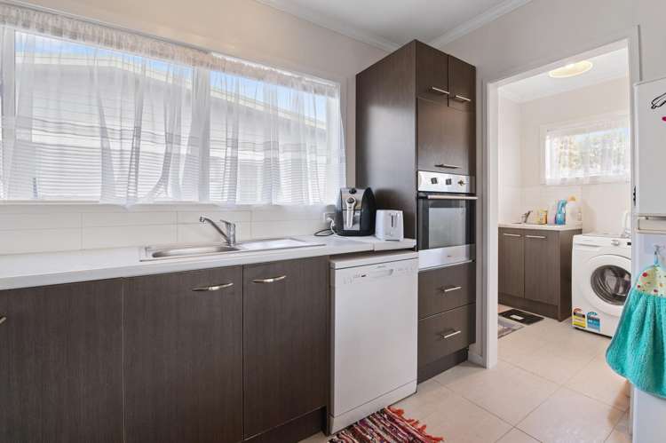 160A Ranolf Street Glenholme_7