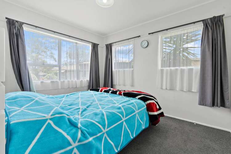 1/20 Challen Close Conifer Grove_9
